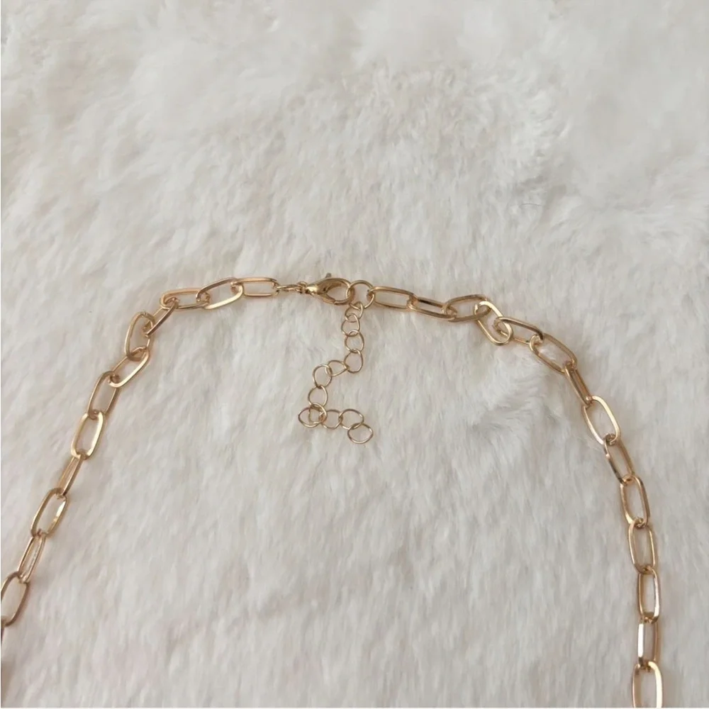 5/$15 🩷 MUST BUNDLE Gold Star Pendant Chain Necklace